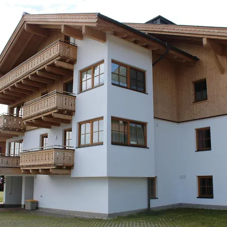 Apartment Duxeranger E 3 *